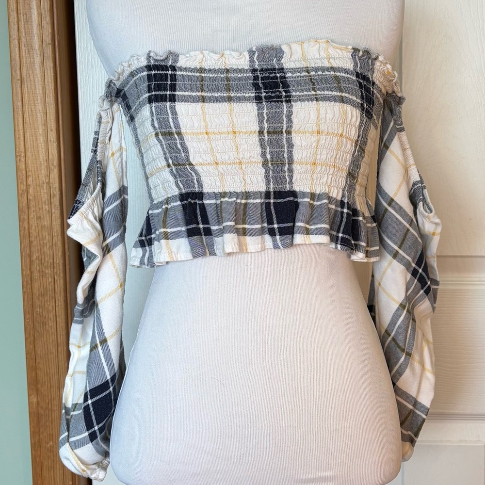 Chic Plaid Off-Shoulder Crop Top